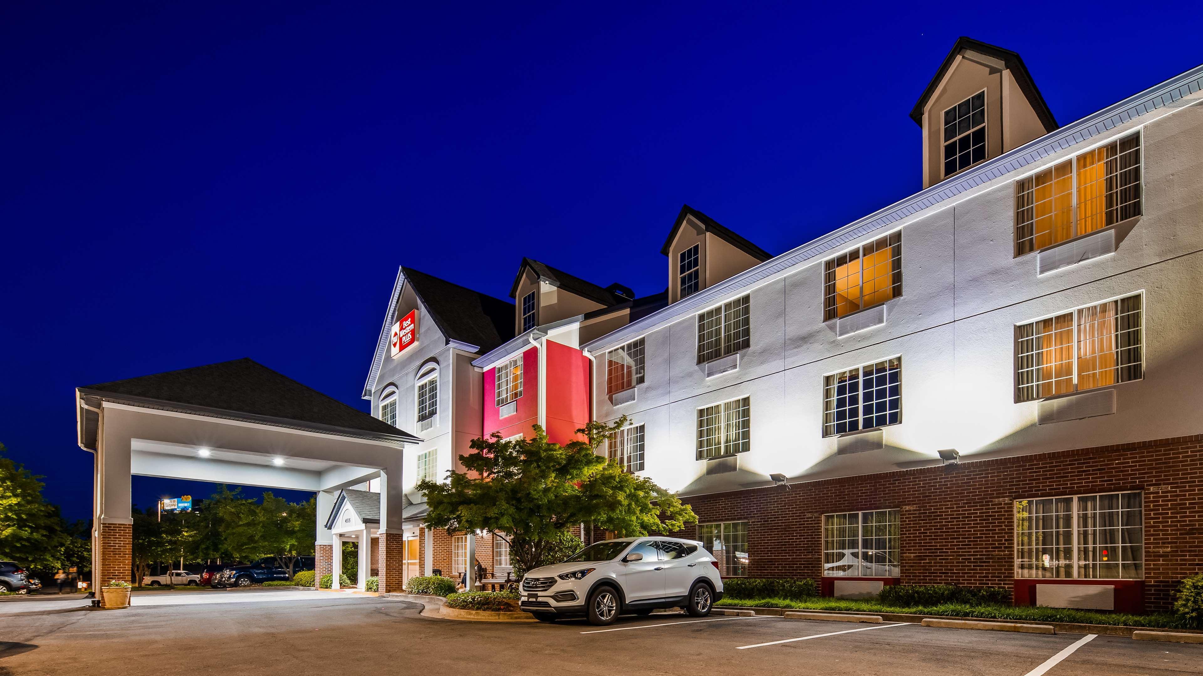 Best Western Plus Lake Lanier Gainesville Hotel & Suites Oakwood Exterior photo