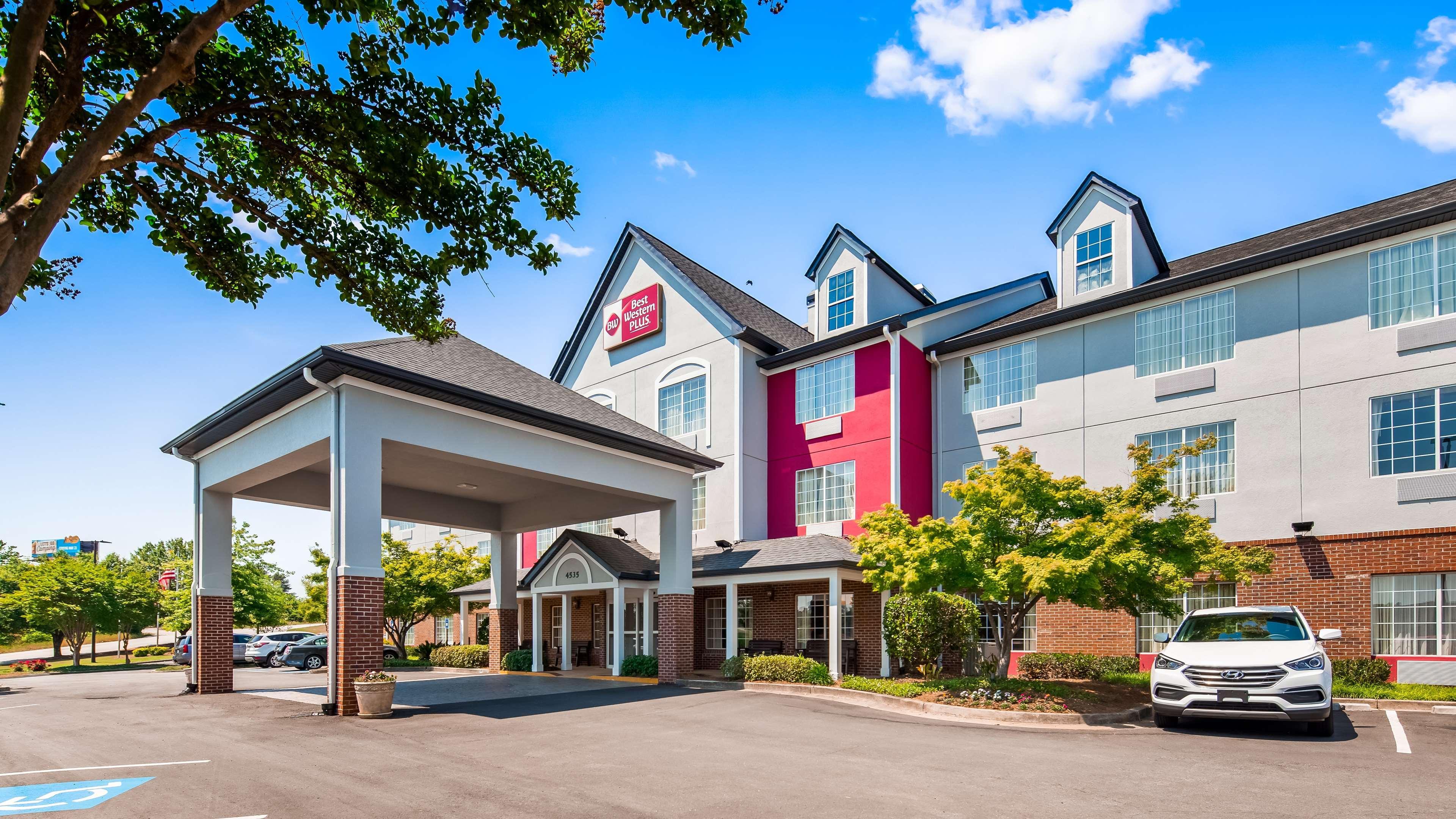 Best Western Plus Lake Lanier Gainesville Hotel & Suites Oakwood Exterior photo